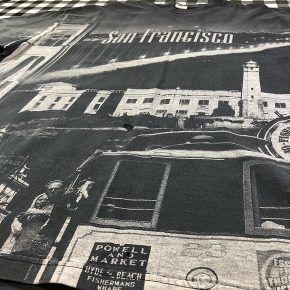 San Francisco Golden Gate All Over Distressed Tee - Picture 3 of 8